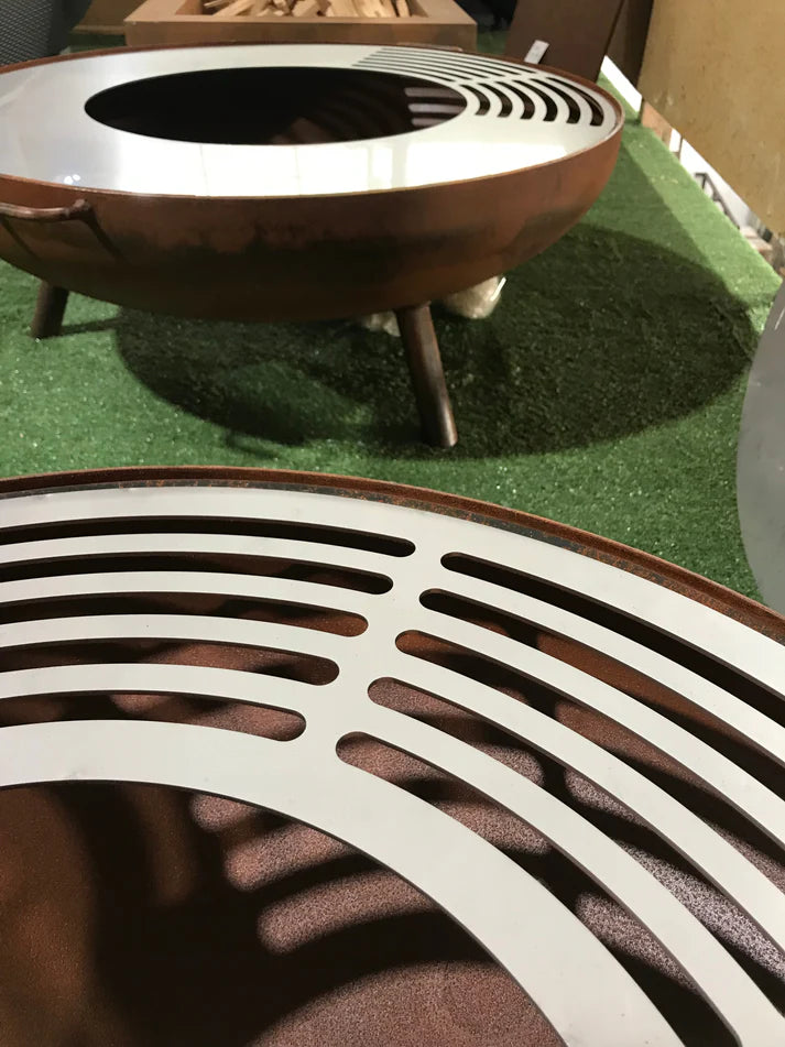 Tiny Anvil - Fire Pit (The Whitianga)